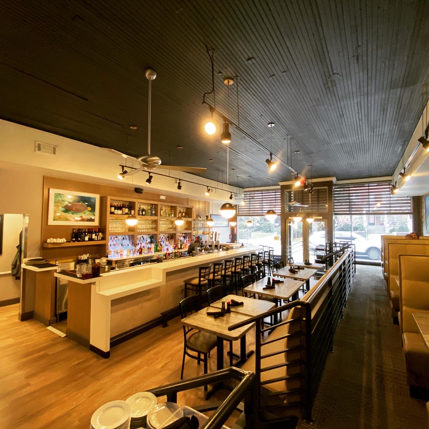 OCEAN WAVE restaurant